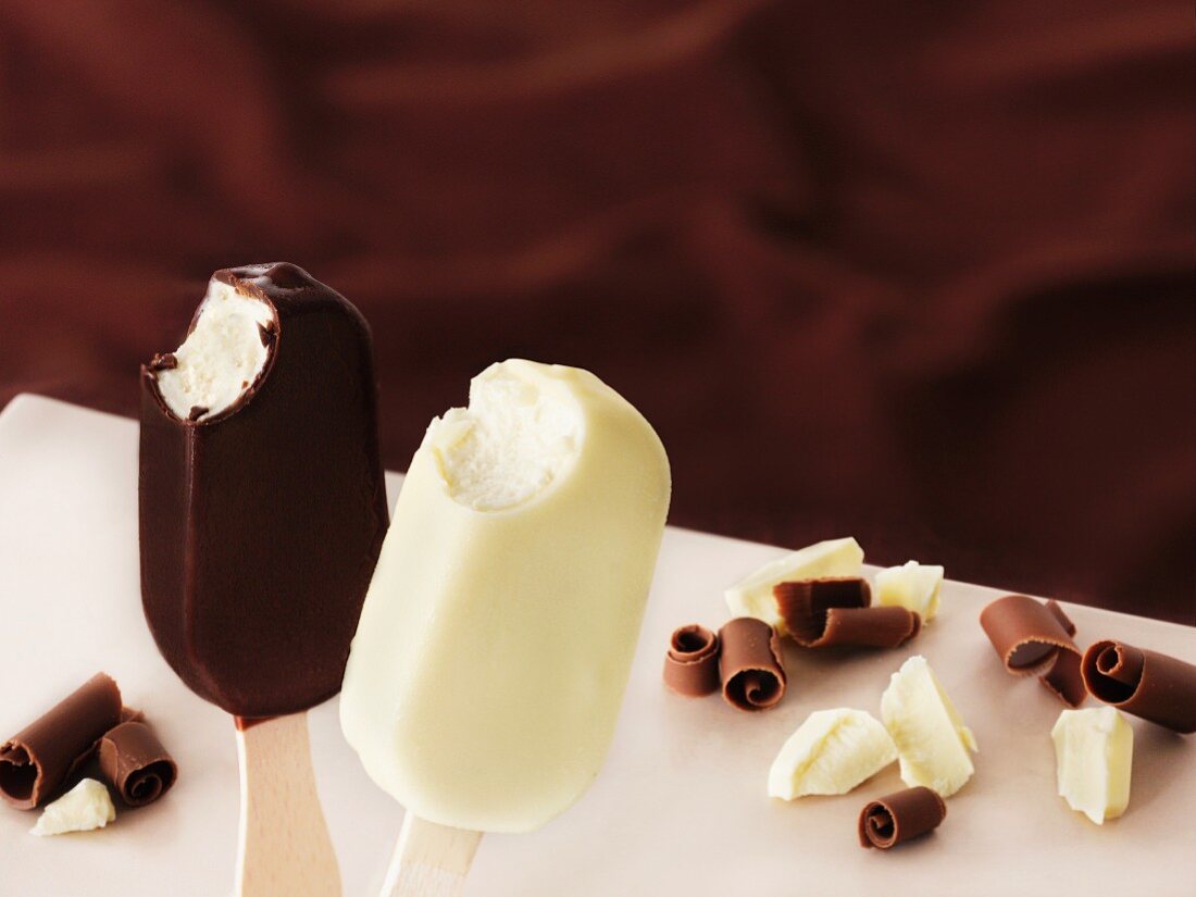 Iceland 4 Belgian White Chocolate Majestics 334g