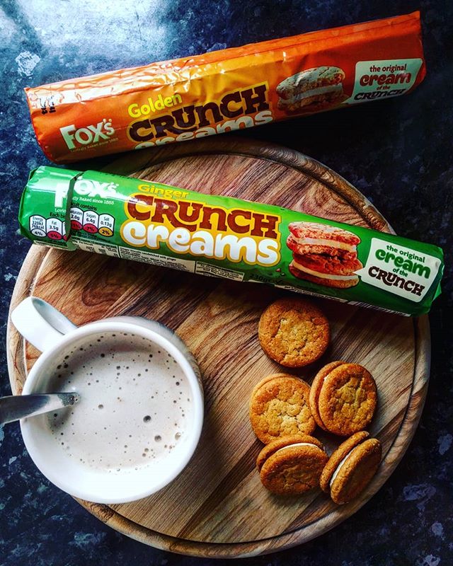 Fox's Ginger Crunch Creams Biscuits 200G