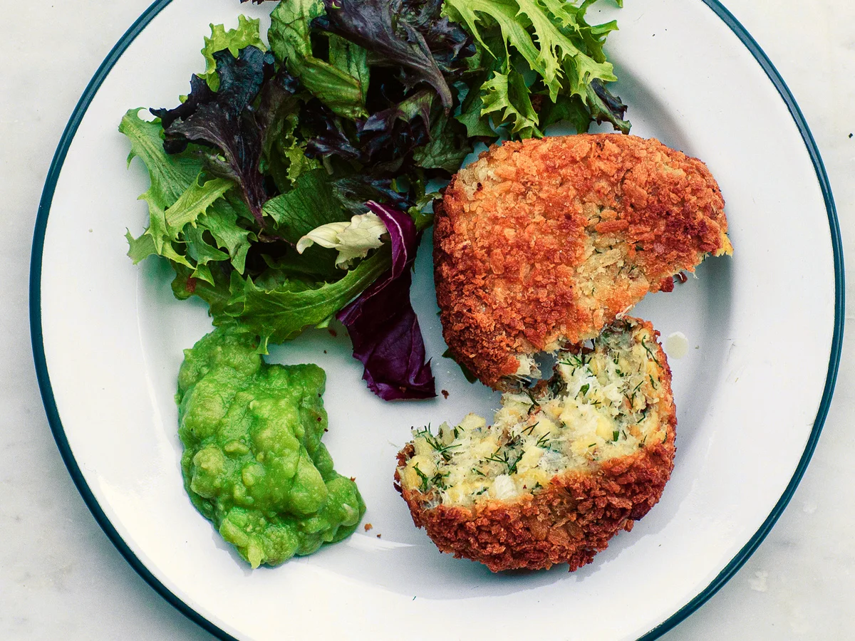 Young's Chip Shop Extra Large Fish Cakes 2 Packs 210g