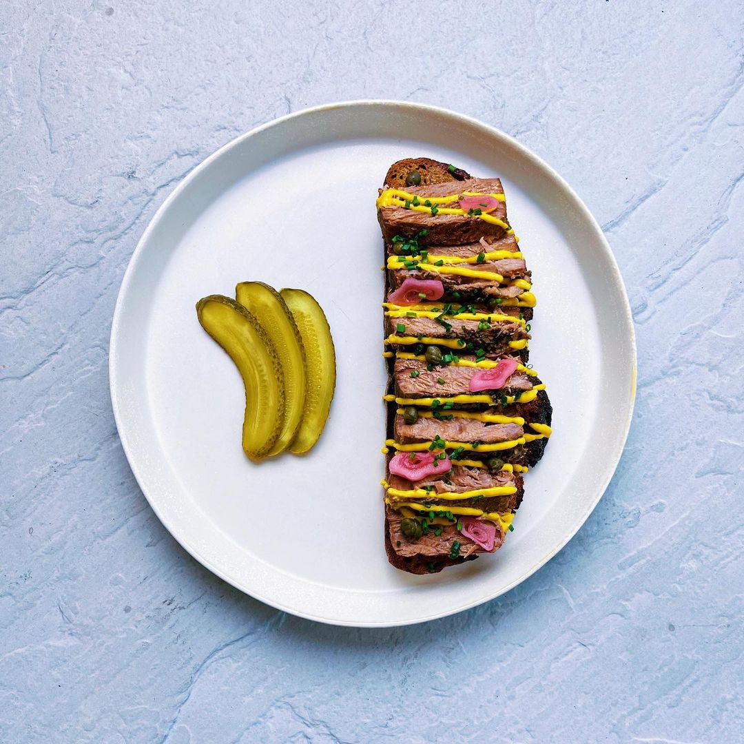 Mrs Elswood Burger Gherkins 670g
