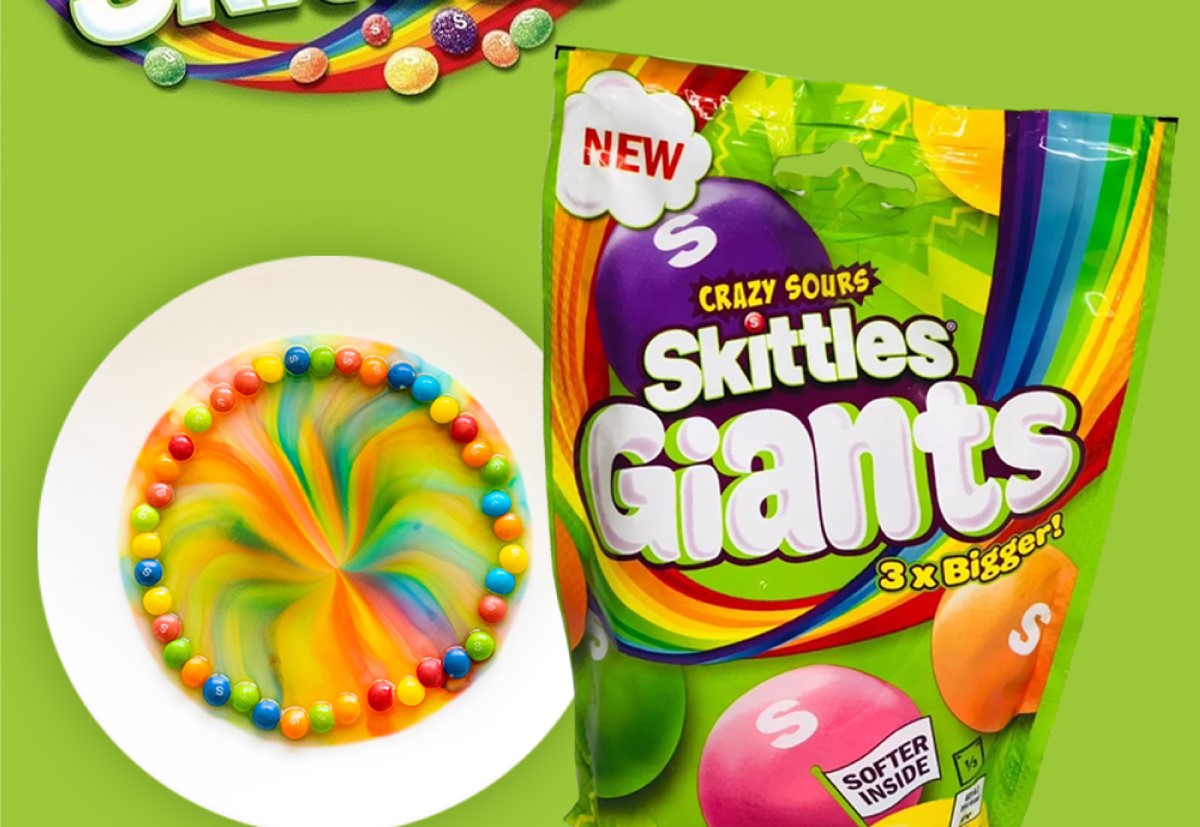Skittles Giants Sour Sweets Treat Bag 116g