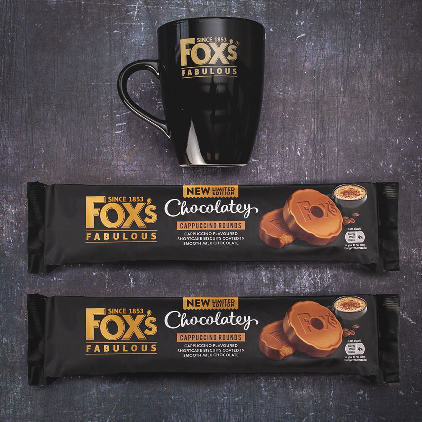 Fox's Chocolatey Milk Chocolate Rounds - Shortcake Biscuits  130G