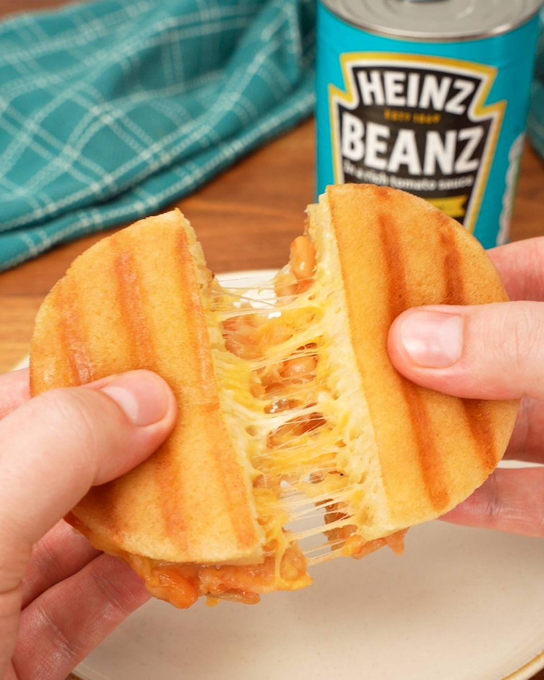 Heinz Beanz In a Rich Tomato Sauce No Added Sugar 415g