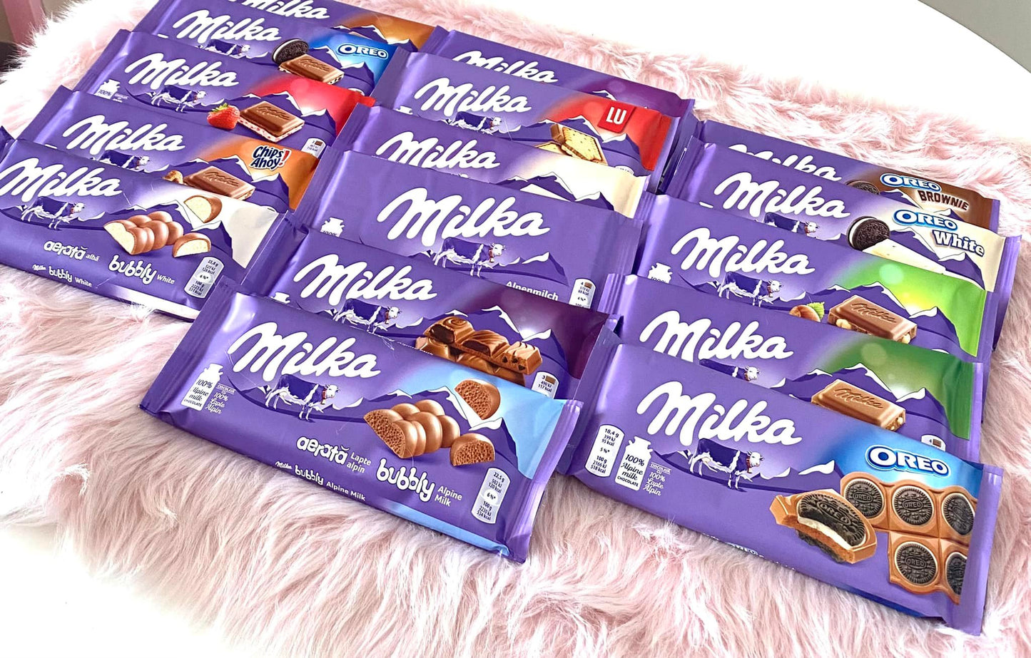 Milka Alpine Oreo Milk Chocolate Bar 100g