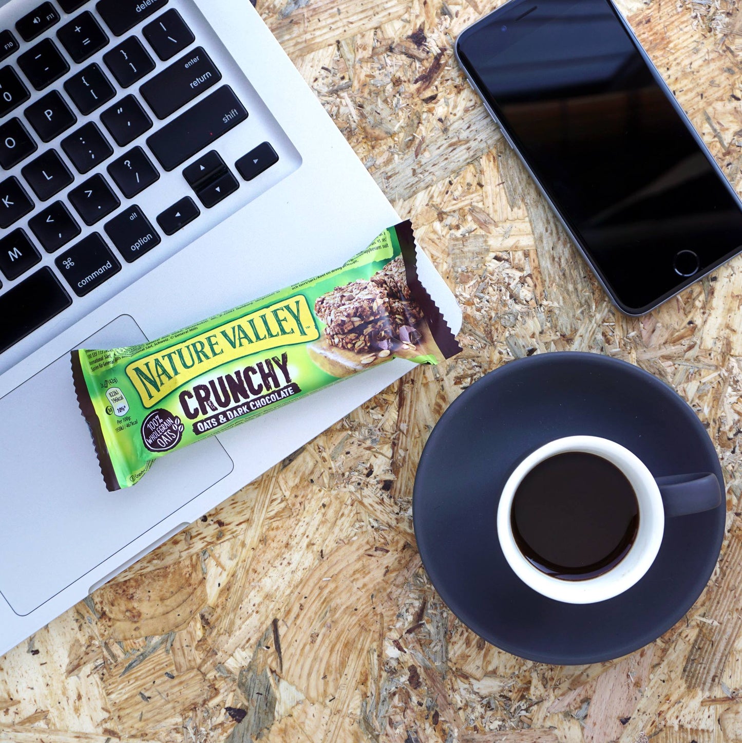 Nature Valley Crunchy Oats & Dark Chocolate 210g