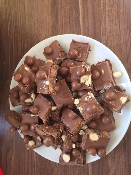 Maltesers Teasers Milk Chocolate & Honeycomb Block Bar 100g