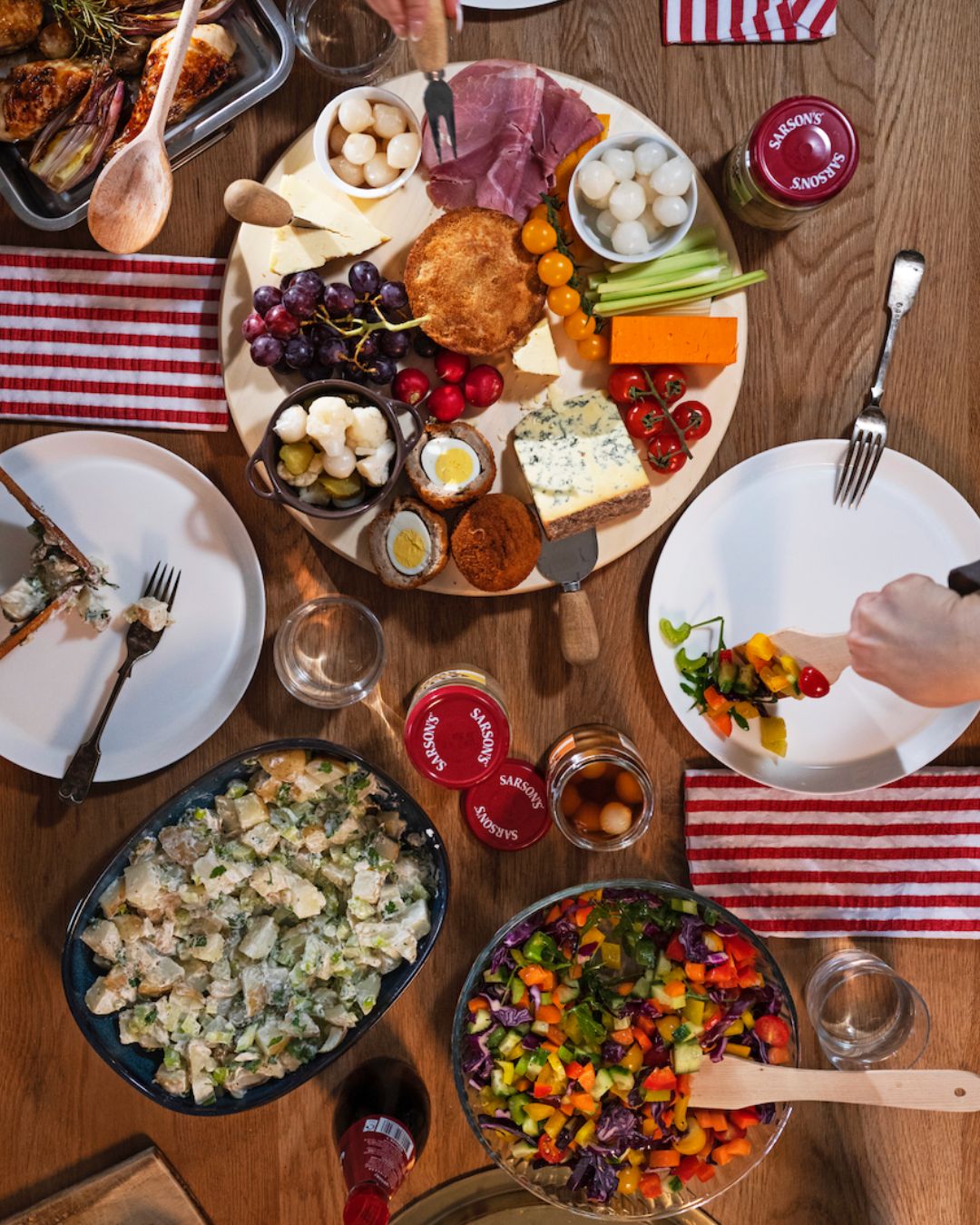 Sarson's Hot & Spicy Silverskin Onions 460g