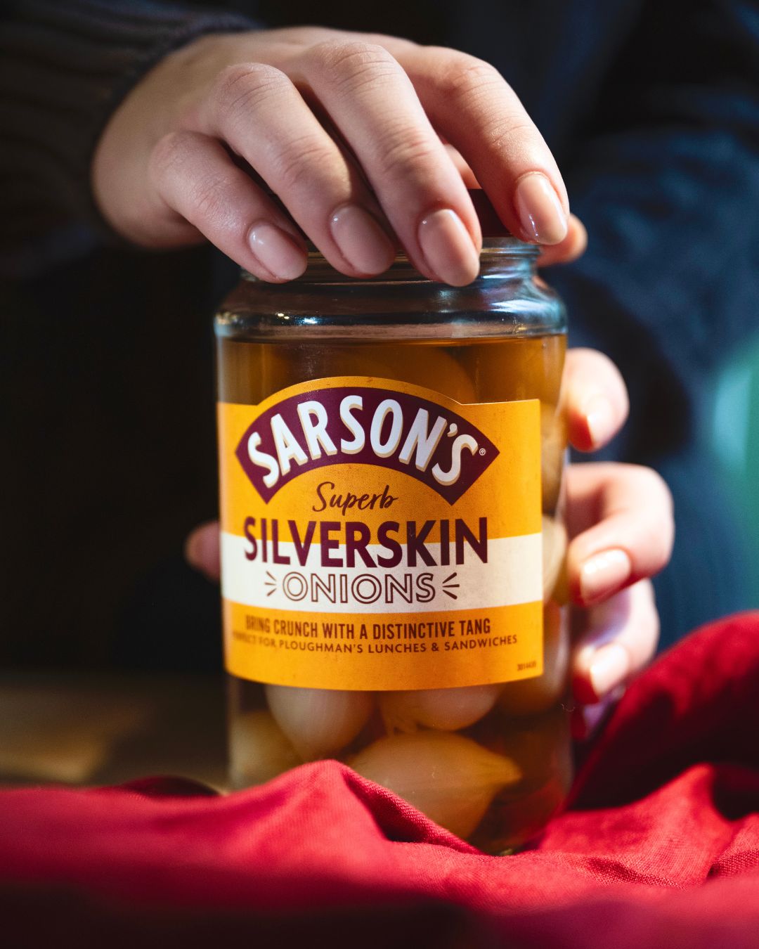 Sarsons Superb Medium & Tangy Silverskin Onions 460g