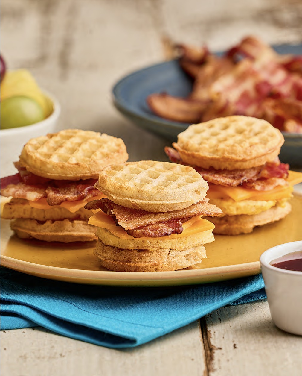 Jacob's Mini Cheddars Cheese & Pickle Biscuit 90g