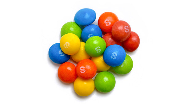 Skittles Chewy Sweets Tropical Fruit Flavoured Candy Treat Bag 109g