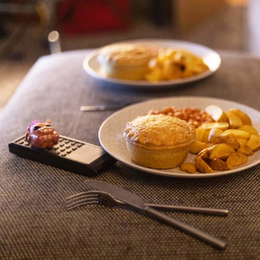 Pukka All Steak Pie 210g