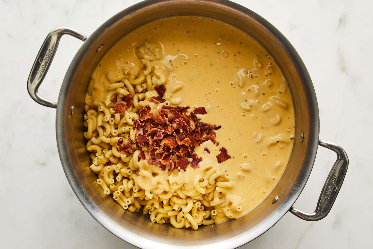 Batchelors American Style Mac & Cheese Bacon Flavour Pasta & Sauce 99g