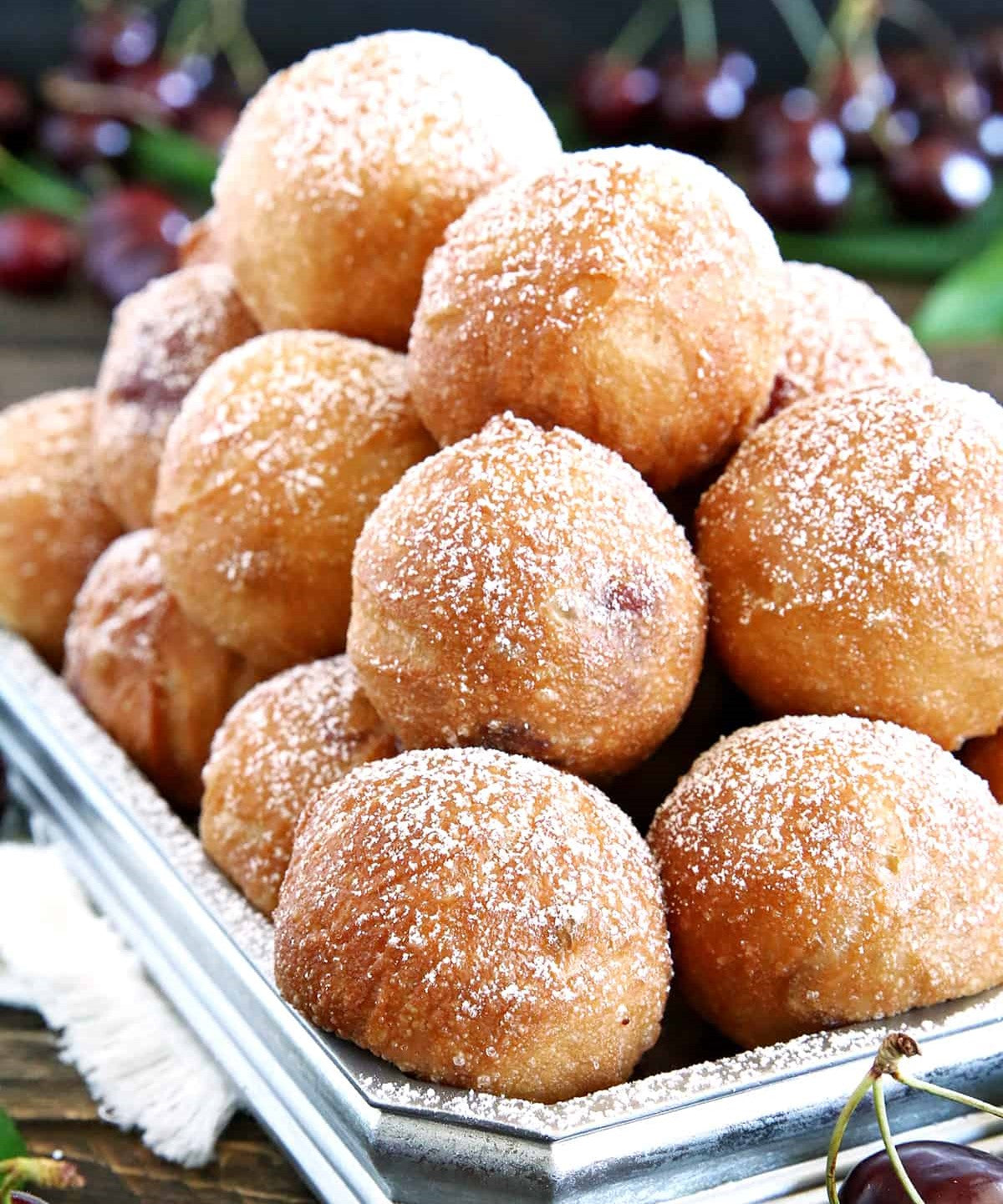 Iceland 14 Chocolate & Hazelnut Doughnuts 160g