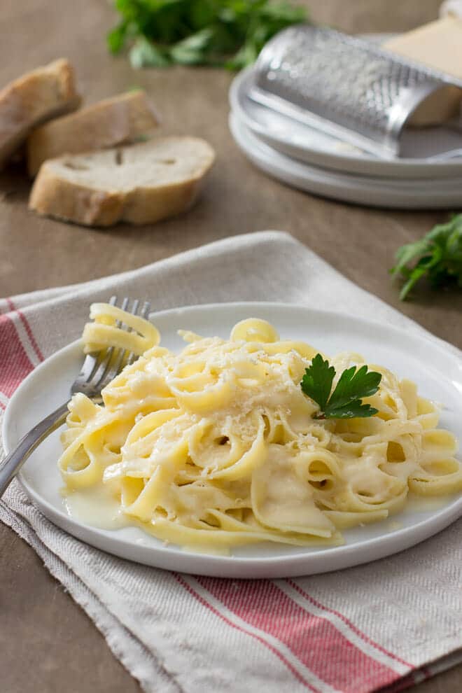 Loyd Grossman Italian Grated Cheese Mix 80g