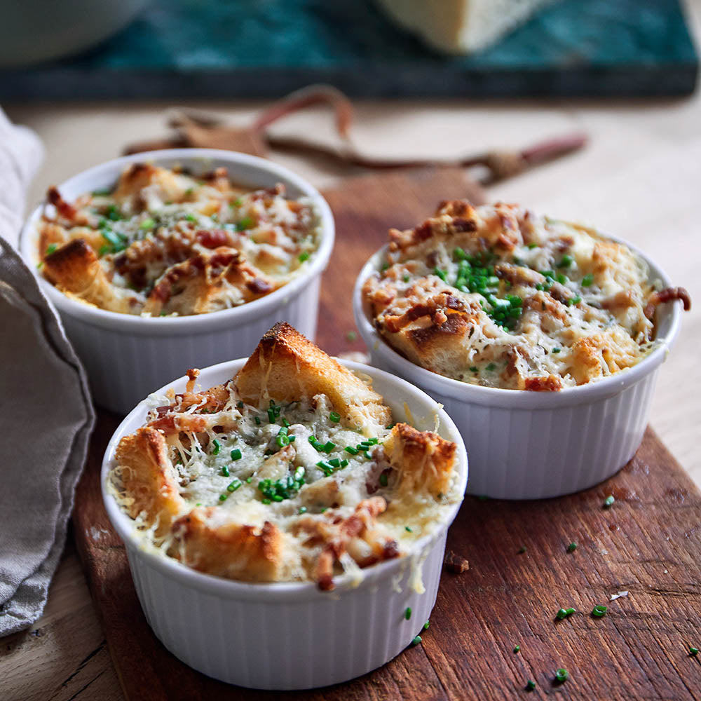 Calveley Mill Coloured Mature Cheddar Cheese 200g