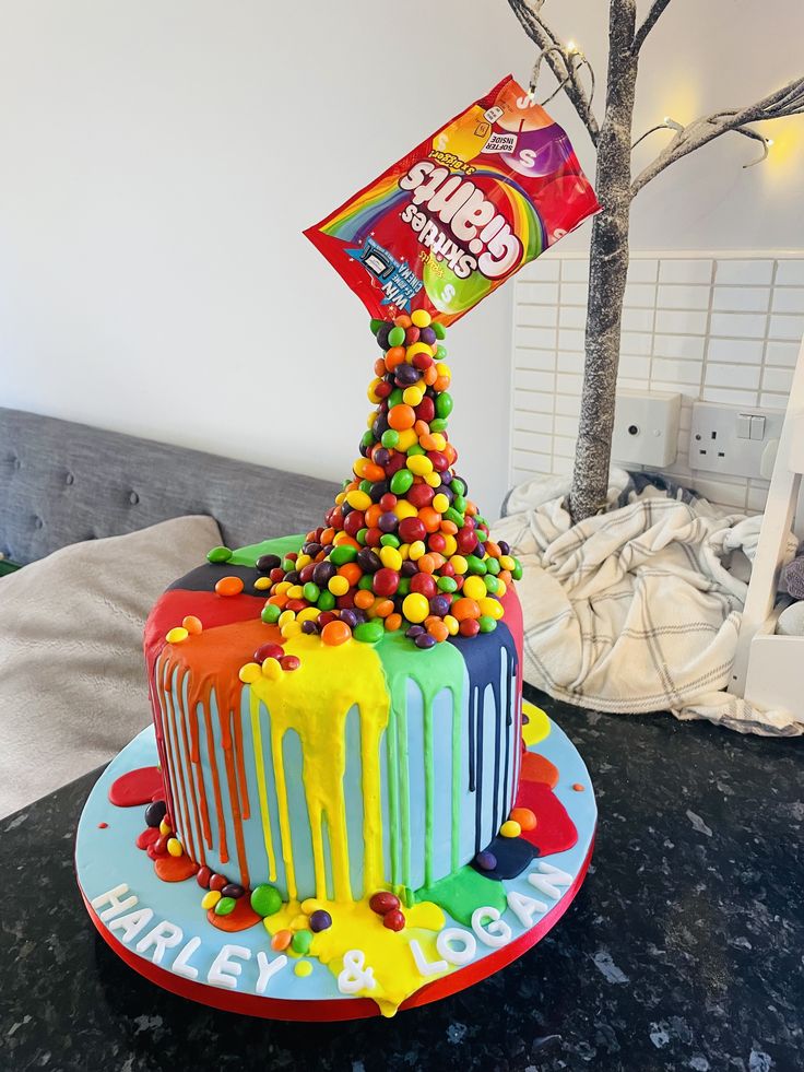 Skittles Giants Sour Sweets Treat Bag 116g