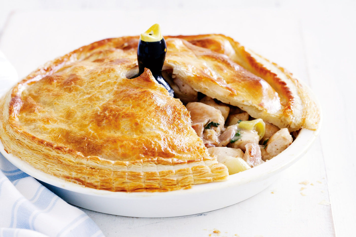 Iceland Chicken & Bacon Pies 2 Packs 284g