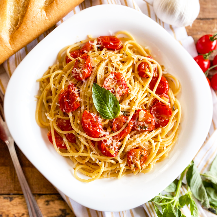 Cirio Whole Peeled Plum Tomatoes 400g