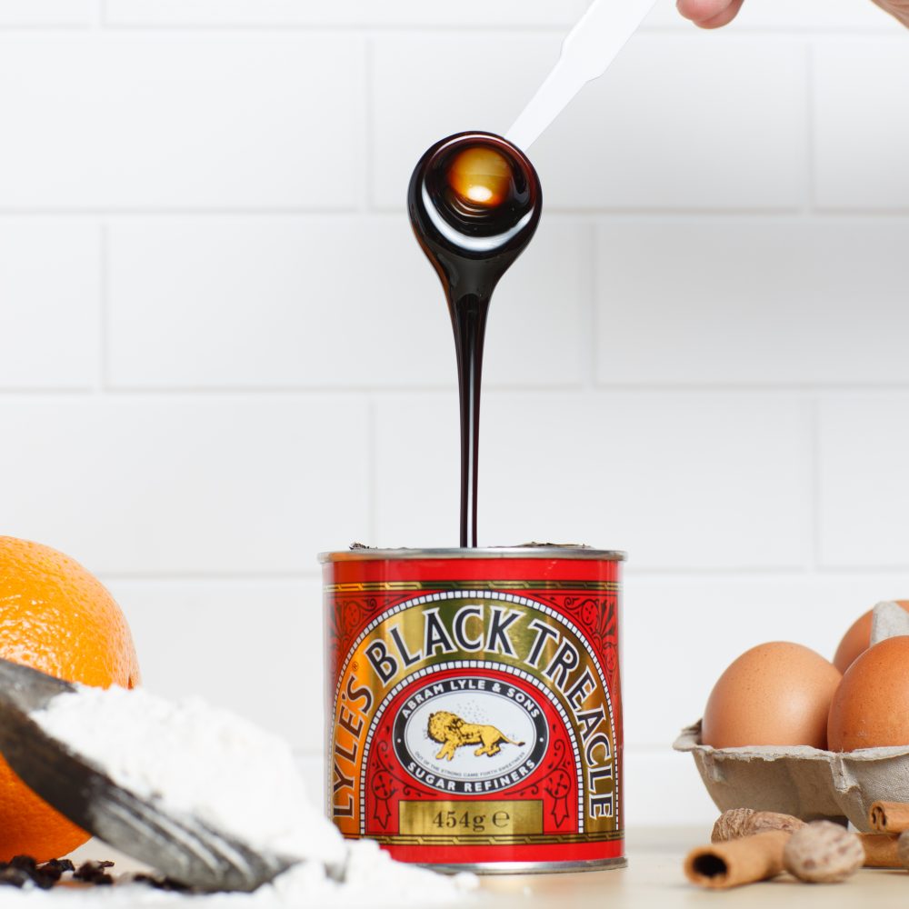 Lyle's Black Treacle 454g