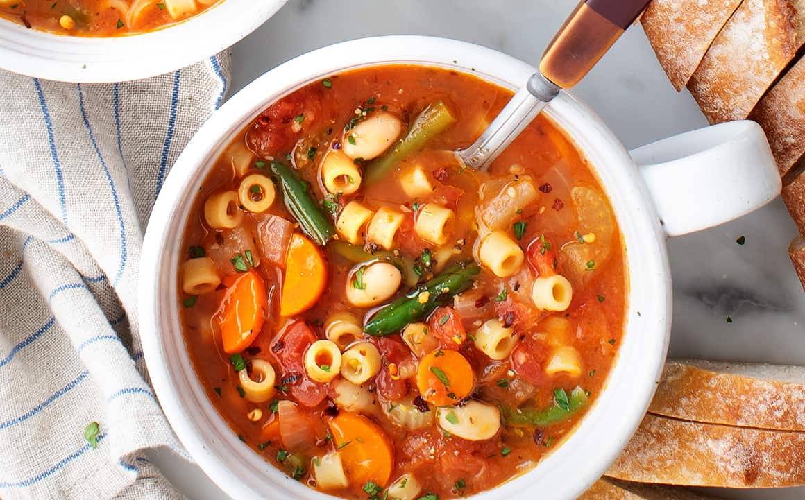 Crosse & Blackwell Minestrone Soup 400g
