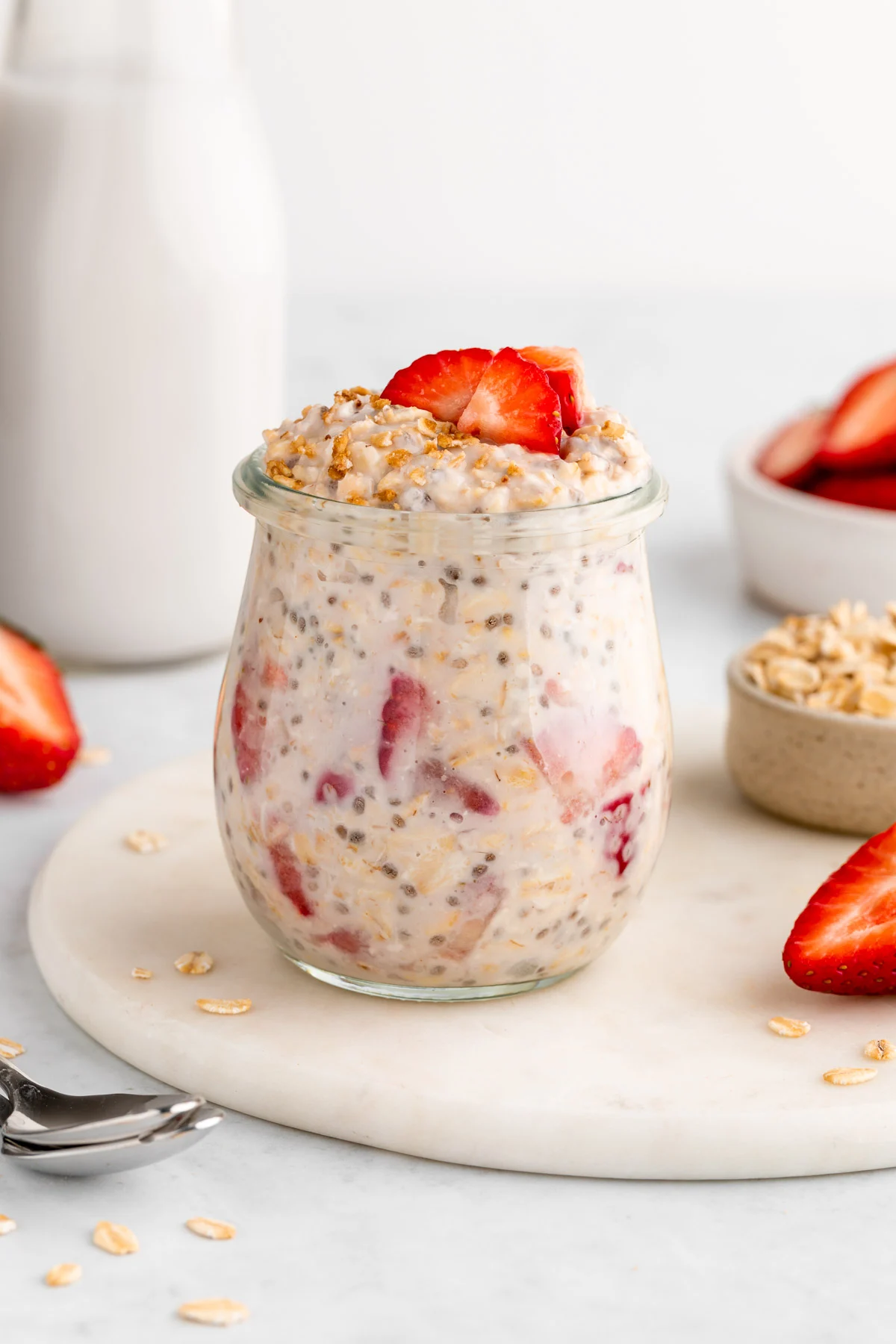 Quaker Protein Strawberries & Cream Porridge 8 Pack 336g