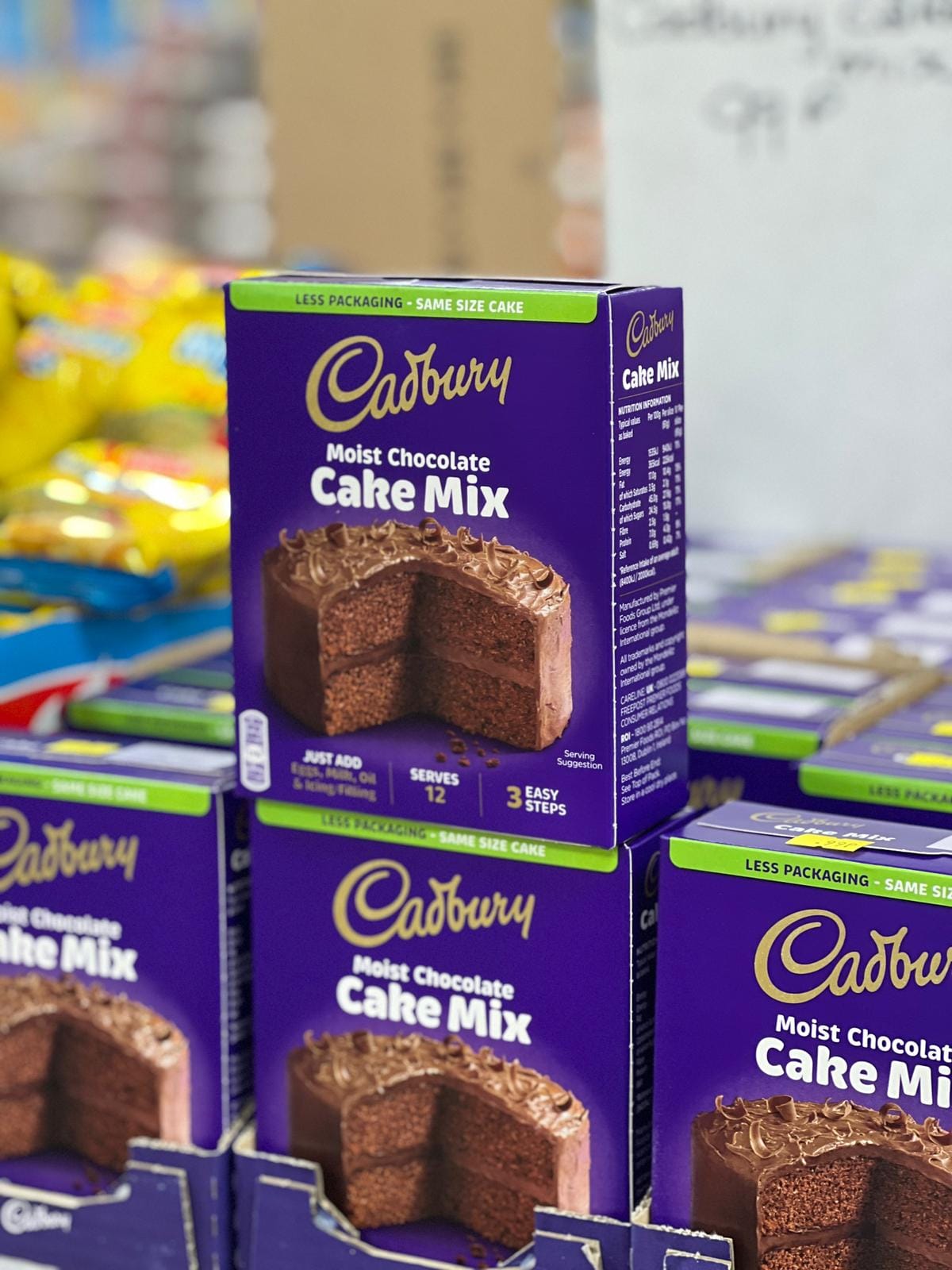 Cadbury Moist Chocolate Cake Mix 400g