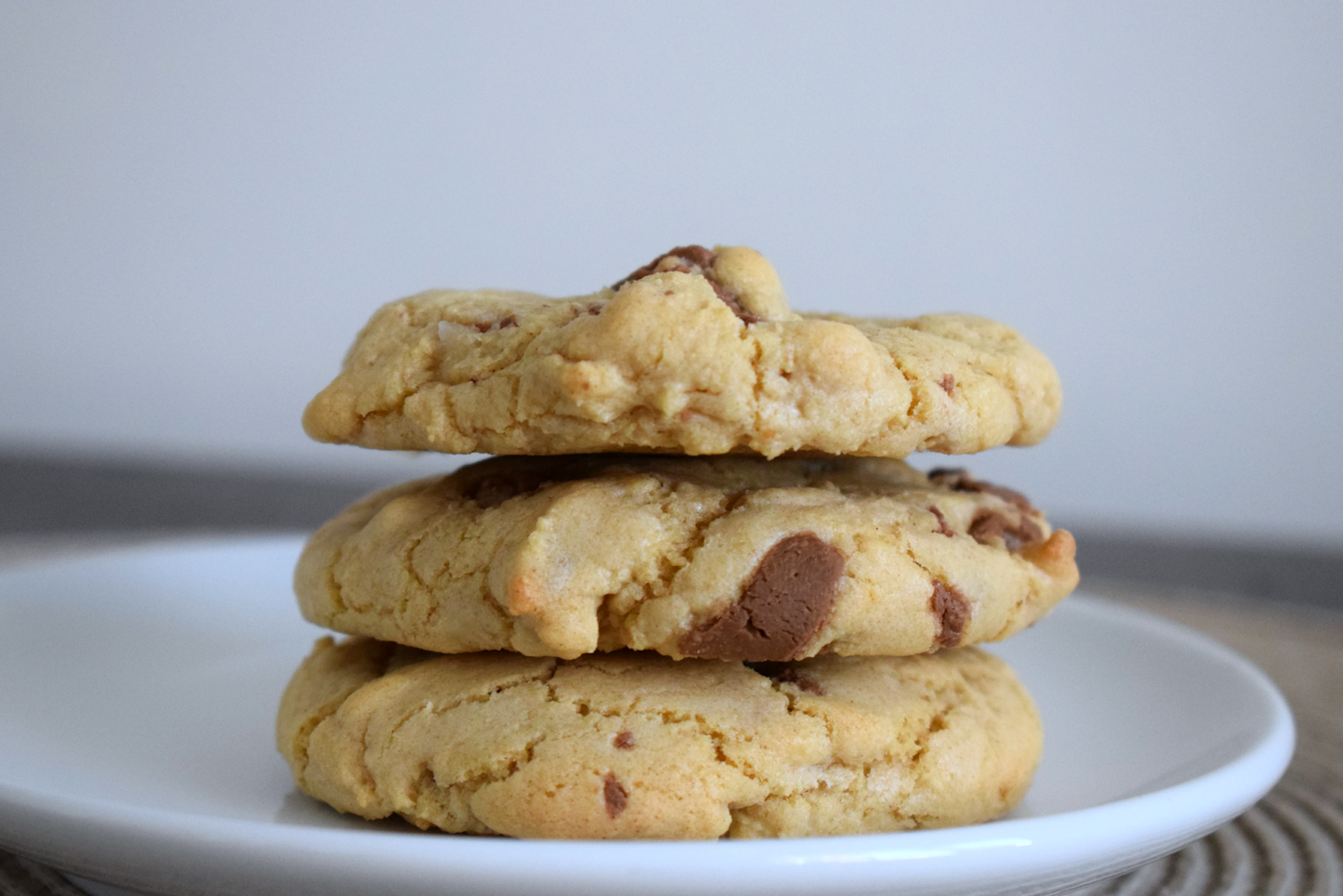 Bounty Soft Baked Cookies with Milk Chocolate and Coconut 180g