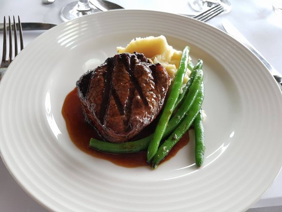 Homepride Classic Recipe Red Wine Cooking Sauce 400g