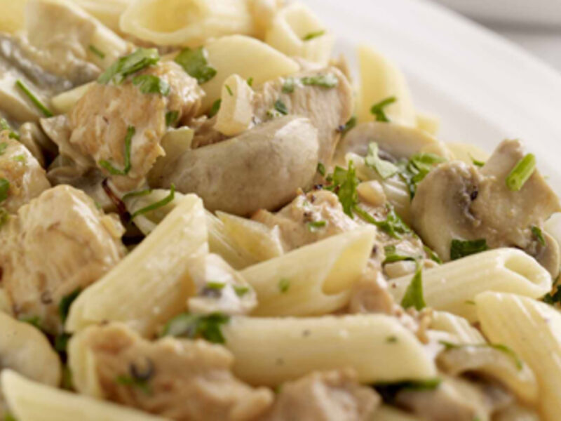 Ragu Chicken & Mushroom Flavour Pasta & Sauce 110g