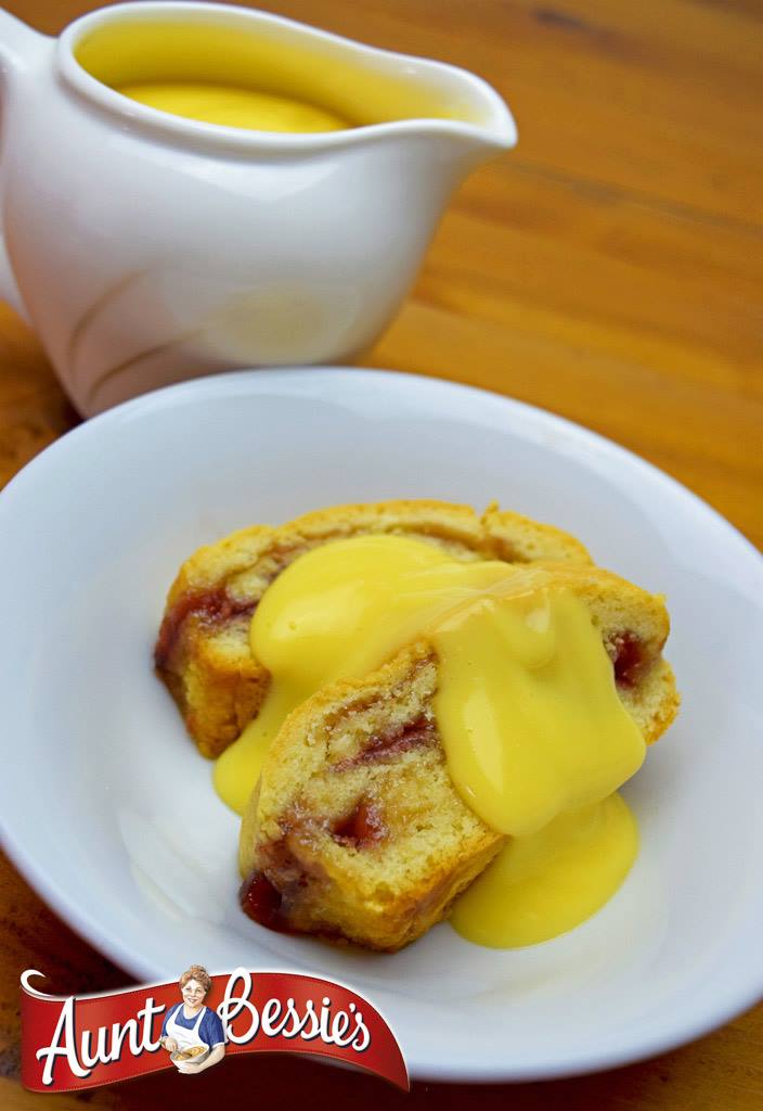 Aunt Bessies Jam Roly Poly Custard 300g อ้าน แยม โรลี่ โพลี คัสตาร์ด 300 กรัม