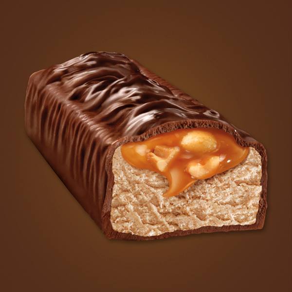 Snickers Chocolate Peanut Ice Cream Bar 4 x 53ml สนิกเกอร์ส ช็อกโกแลต พีนัท ไอศกรีม แท่ง 4 x 53 มิลลิกรัม