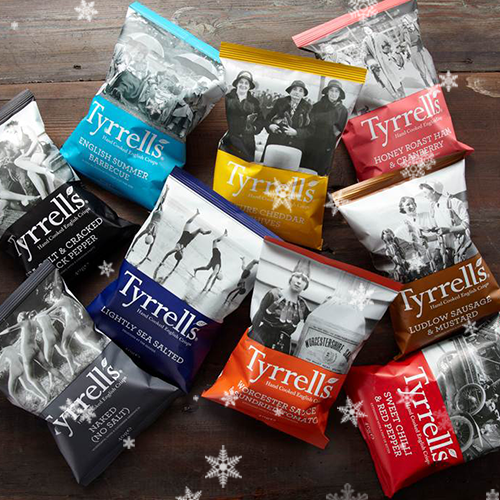 Tyrrells Mature Cheddar & Chive  Crisps 150G ไทเรล เชดด้าชีส และ มันฝรั่งทอดกรอบ 150 กรัม