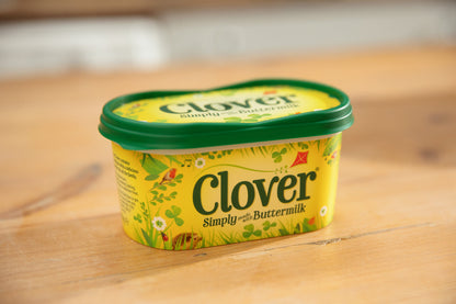 Clover Simply Made With Buttermilk 250g โคลเวอร์ ซิมพลี เมด วิท บัตเตอร์มิลค์ 250 กรัม