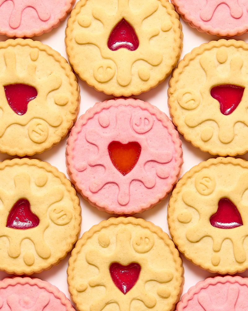 [BestBefore-31Aug2025] Jammie Dodgers Really Fruity Strawberry Biscuits 140g
