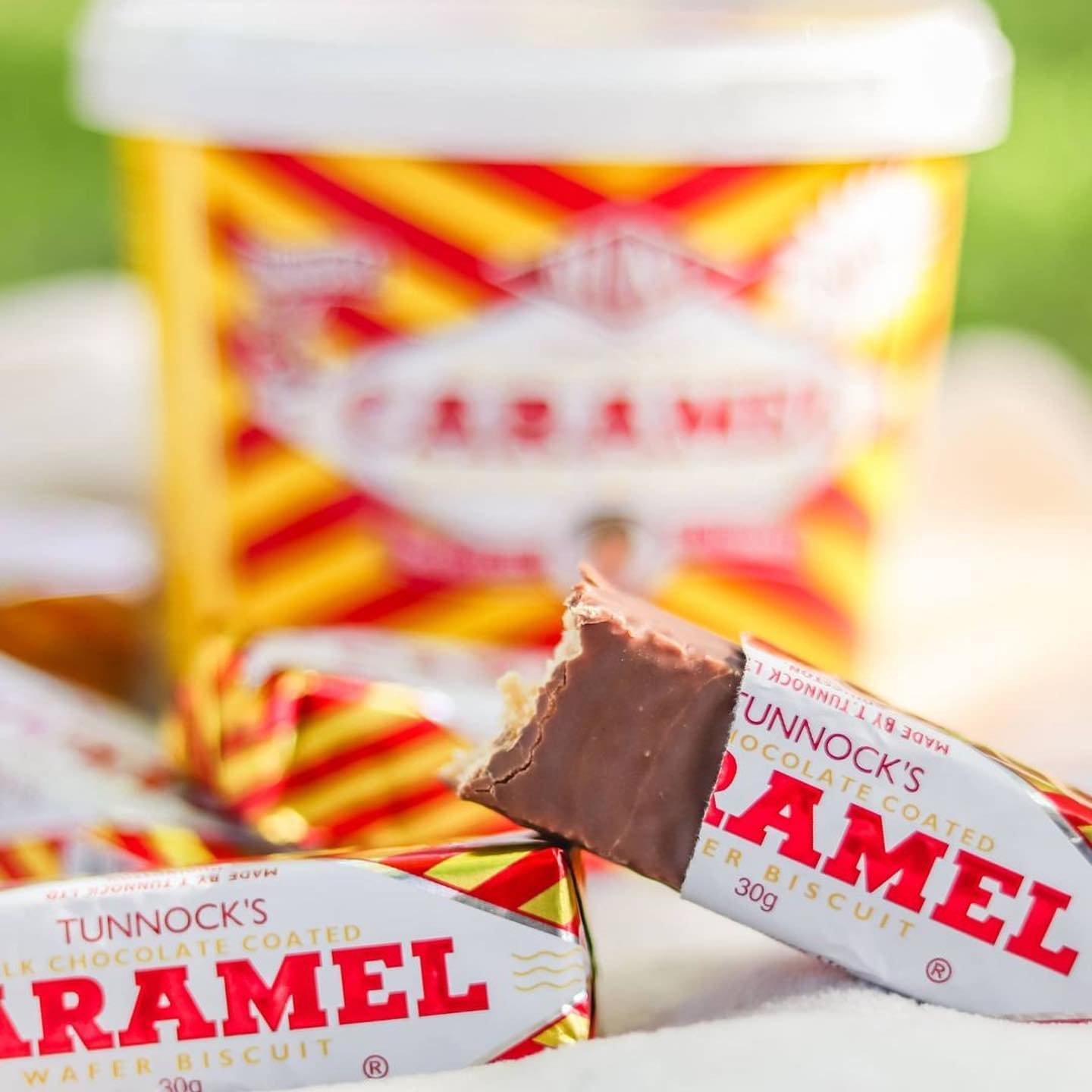 Tunnock's Milk Chocolate Coated Caramel Wafer Biscuit 30g [4 X 30g] 120g