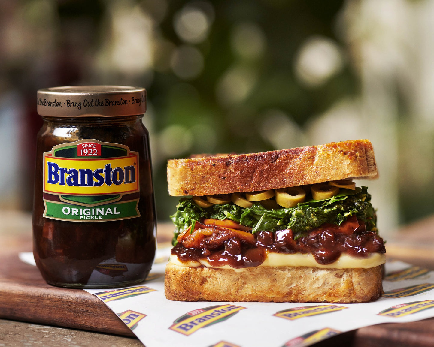 Branston Original Pickle 520g ผักดอง (แครอท ผักกาด หัวหอม และกะหล่ำ) 520 กรัม