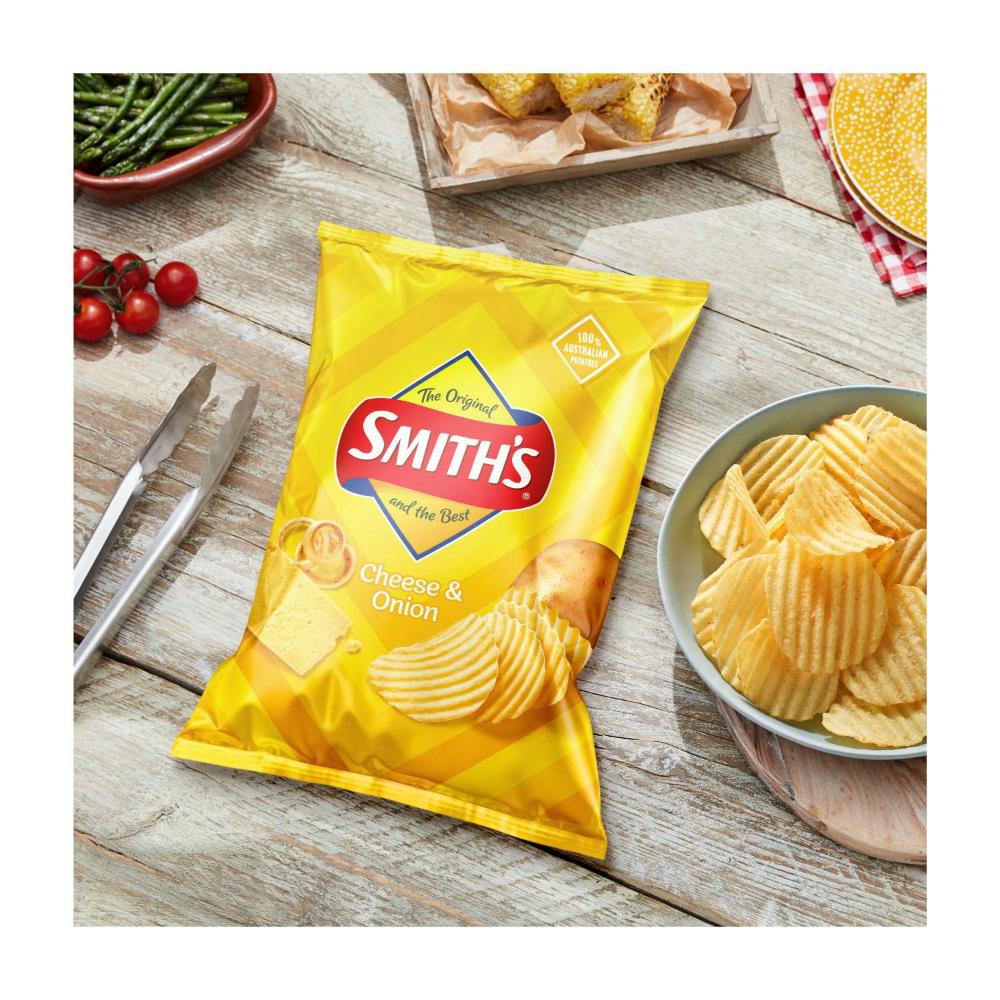 [Best before 25-Oct-2026]Smith's Crinkle Cheese & Onion Flavor Chips 90g