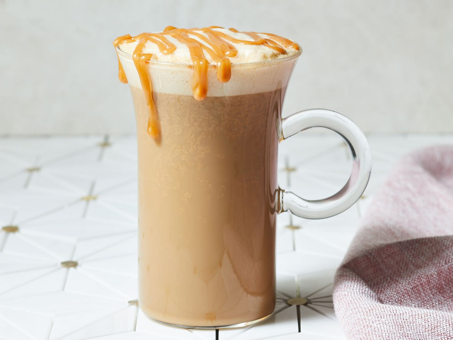 Nescafe Gold Caramel Latte Instant Coffee 8 x 17g