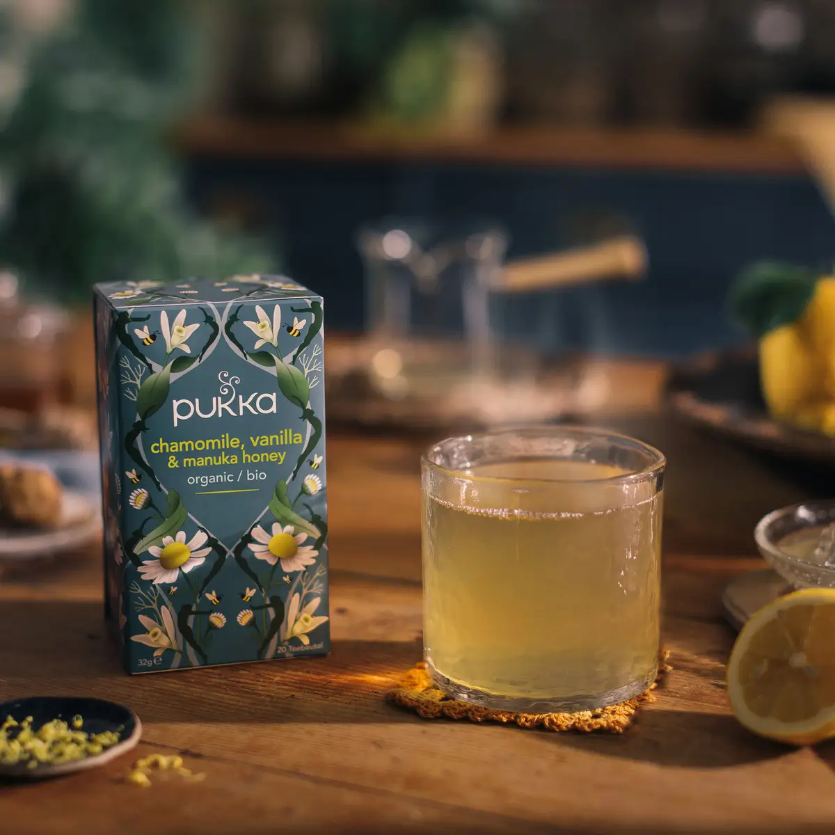 Pukka Chamomile, Vanilla & Manuka Honey Herbal Tea 20pcs 32g