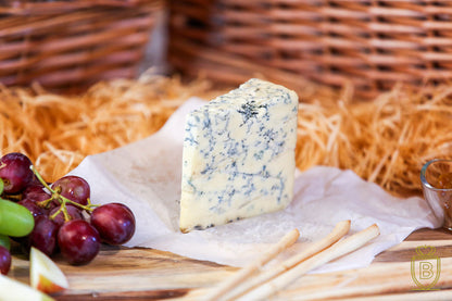 Clawson British Blue Stilton Cheese คลอว์สัน บลูสติลตันชีส