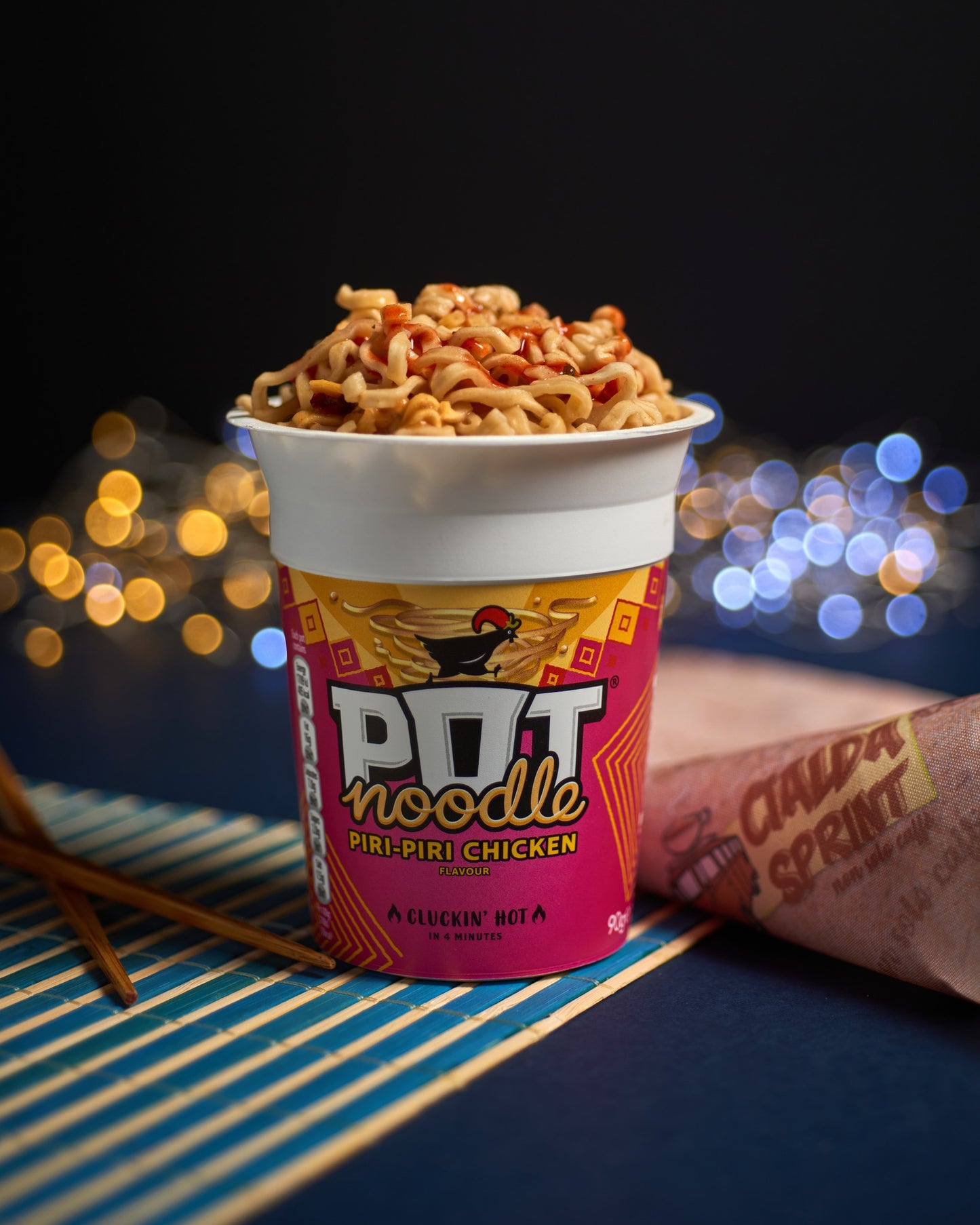 [Best Before 31-Oct-2024] Pot Noodle Piri Piri Chicken Instant Noodles 90g พ็อด นูดเดิ้ล พิริพิริ บะหมี่กึ่งสำเร็จรูปไก่ แบบถ้วย 90 กรัม