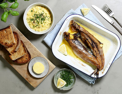 Youngs Kipper Fillets With Butter 170G ยังส์ คิปเปอร์ ฟิลเล พร้อมเนย 170 กรัม