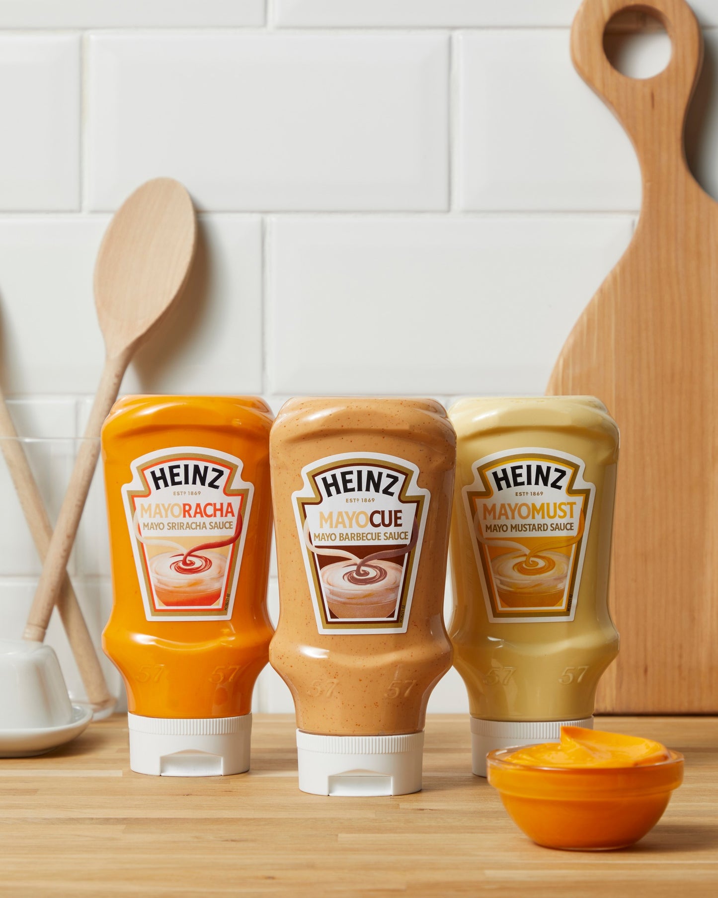 [Best Before 31-Jan-25] Heinz English Mustard Classic Style HOT 255g ไฮนซ์ อิงลิช มันตาร์ด คลาสสิค สไตล์ ฮ็อท 225กรัม