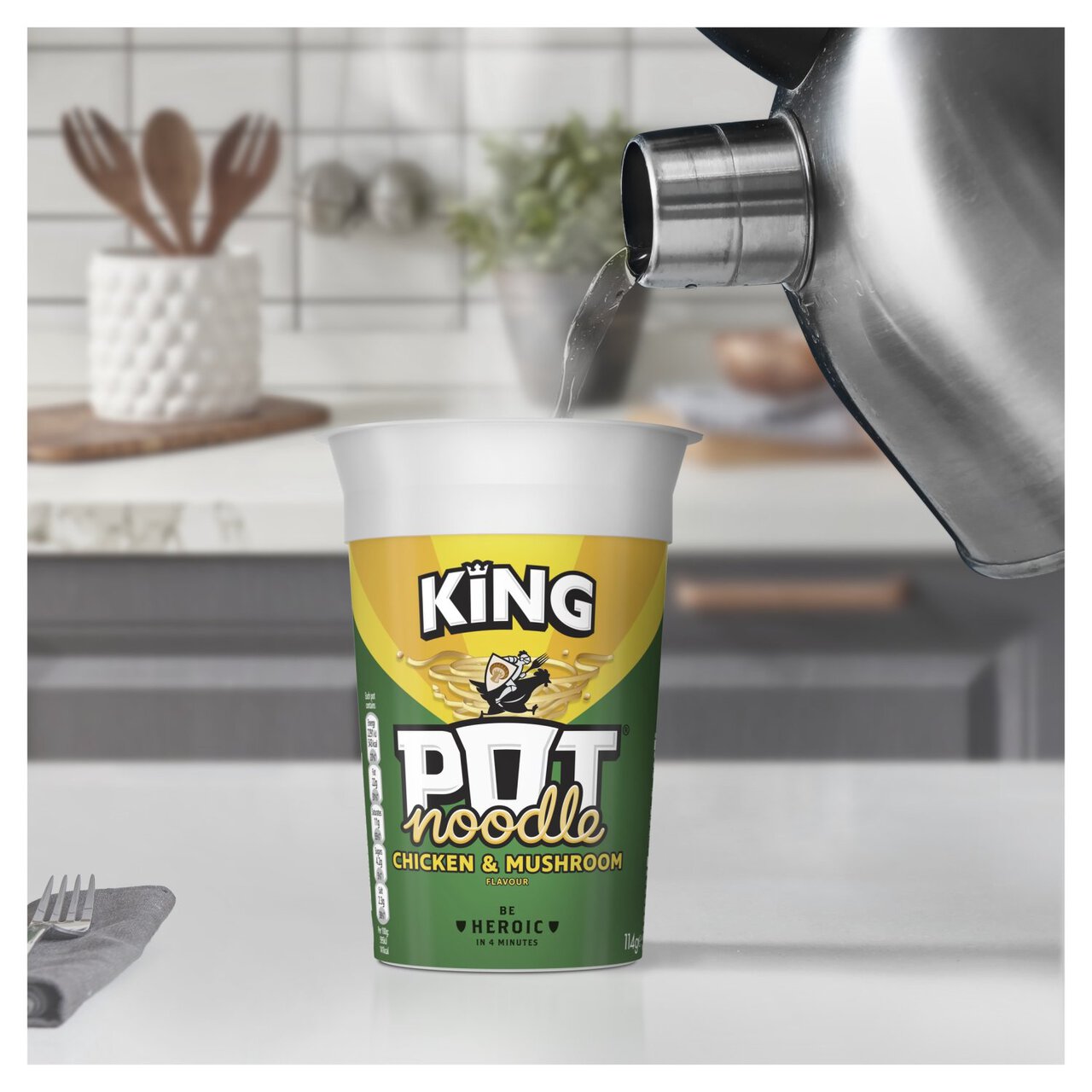 [Best Before 31-Oct-2024] Pot Noodle King Pot Chicken & Mushroom 114g คิงพ็อต บะหมี่กึ่งสำเร็จรูป รสไก่ และ เห็ด 114 กรั