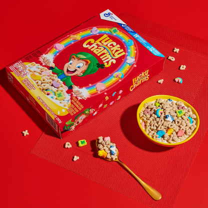 [Best Before 15-Sep-2024]Lucky Charms Cereal with Marshmallows 300g ลัคกี้ชาร์ม ซีเรียล ผสมมาร์ชเมลโลว์ 300 กรัม