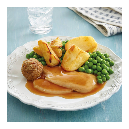 Iceland Chicken & Stuffing Roast Dinner 450g ไอซ์แลนด์ ไก่ย่างไส้ไก่ 450 กรัม