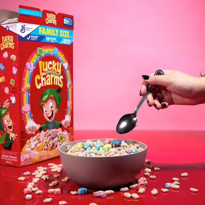 [Best Before 15-Sep-2024]Lucky Charms Cereal with Marshmallows 300g ลัคกี้ชาร์ม ซีเรียล ผสมมาร์ชเมลโลว์ 300 กรัม