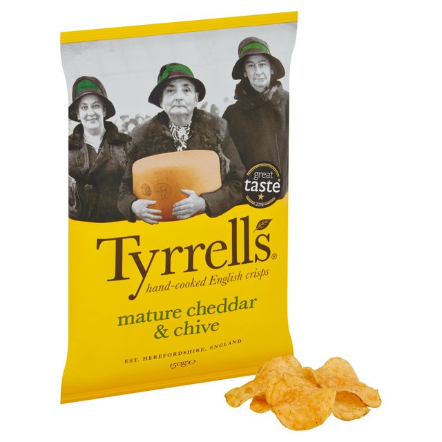 Tyrrells Mature Cheddar & Chive  Crisps 150G ไทเรล เชดด้าชีส และ มันฝรั่งทอดกรอบ 150 กรัม