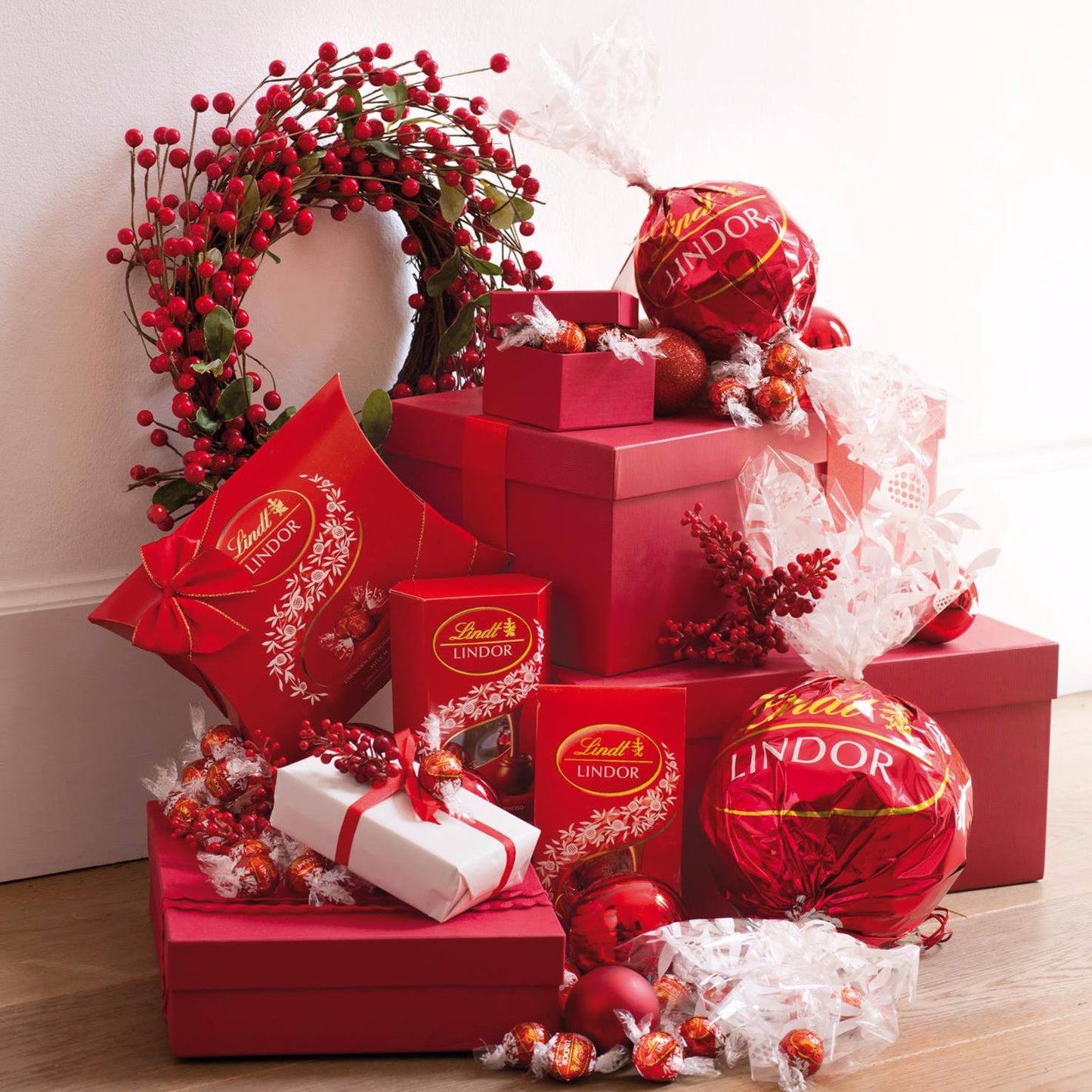 Lindt Lindor Milk Chocolate Cracker 100g