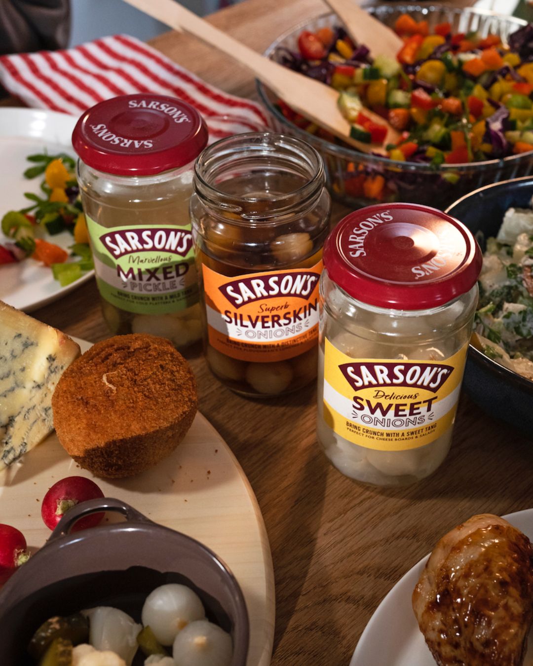 Sarson's Hot & Spicy Silverskin Onions 460g